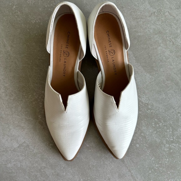 Chinese Laundry Matcha Bootie - Picture 3 of 8